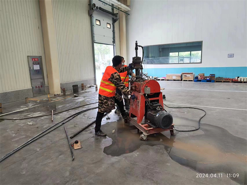 冠县厂房地面下沉塌陷注浆加固施工